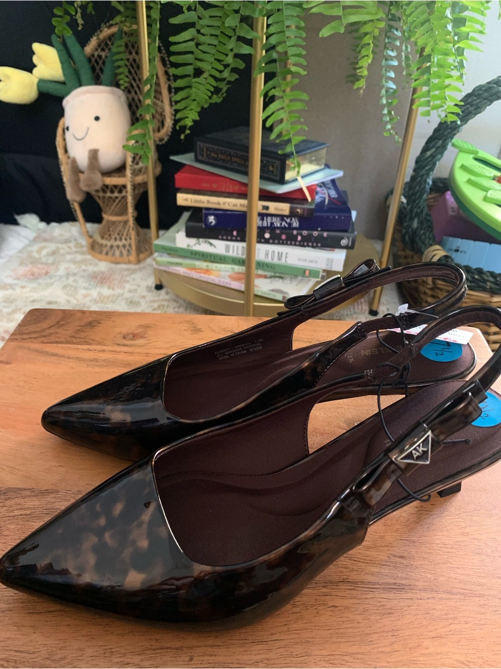 Anne Klein Tortoiseshell Pointed Slingback Flats - Dark Brown/Black